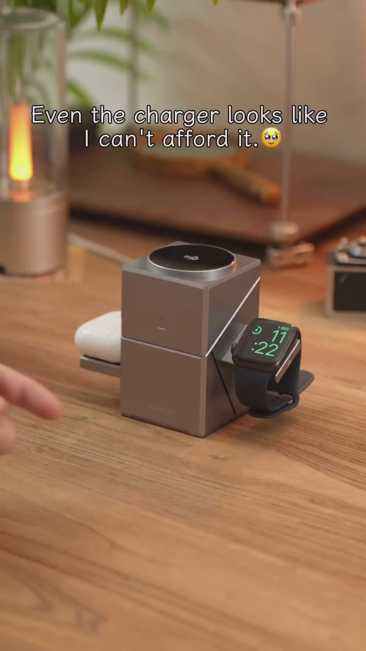 3-in-1 magnetic wireless charging station